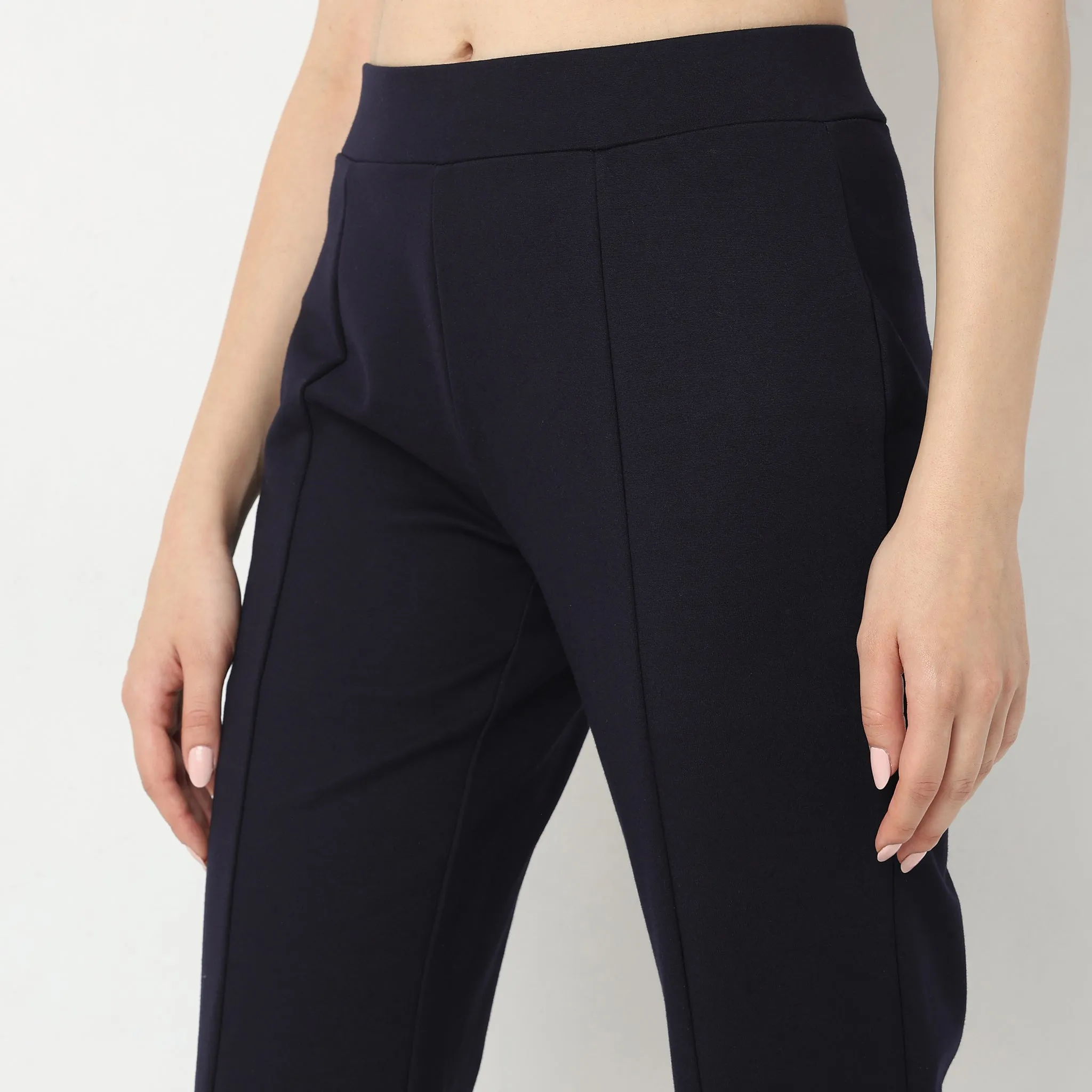 Skinny Fit Solid High Rise jeggings
